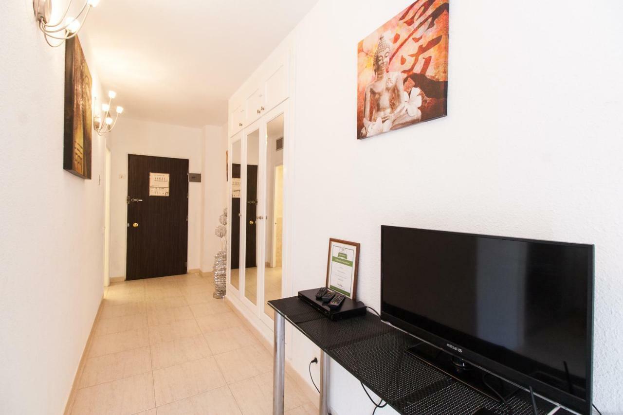 Hotel Apartamento Pyr Fuengirola Private Sunny Pool Side 외부 사진